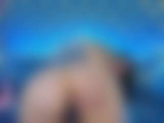 Live cam show with MissRossi - Vr on Gym Cam Girls