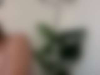 MumMiaElegance's Live Sex Cam Show