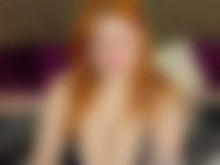 ClumsyNana's Live Sex Cam Show