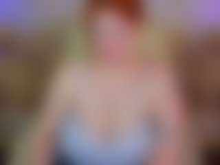 ClumsyNana's Live Sex Cam Show