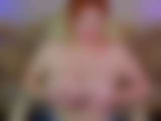 Live cam show with ClumsyNana - Strapon on fapnchat