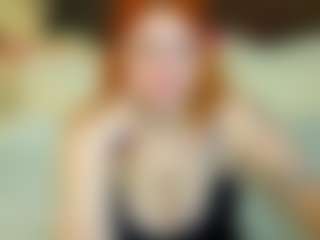 ClumsyNana's Live Sex Cam Show