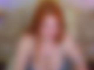 ClumsyNana's Live Sex Cam Show