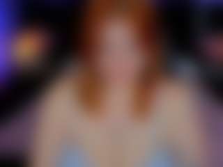 ClumsyNana's Live Sex Cam Show