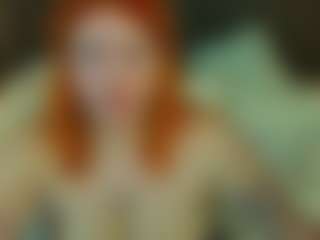 ClumsyNana's Live Sex Cam Show