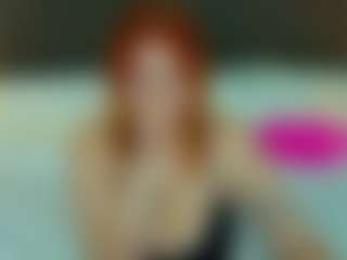 ClumsyNana's Live Sex Cam Show