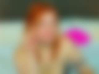 ClumsyNana's Live Sex Cam Show