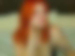 Live cam show with ClumsyNana - Green Eyes on Milfs Live