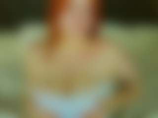 Live cam show with ClumsyNana - Facial Piercings on CamSodaAdn