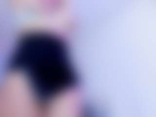 Live cam show with raichel - Full Nudity on TeamSkeetLive