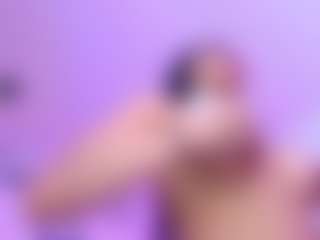 Live cam show with raichel - Fingering on CSO-WL