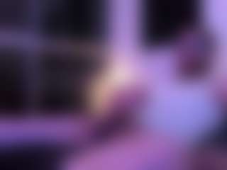 Eloncoxx01's Live Sex Cam Show
