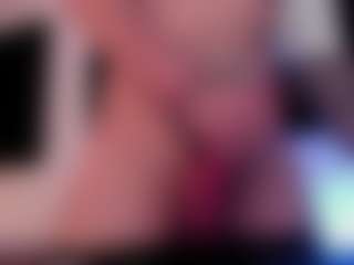 Eloncoxx01's Live Sex Cam Show