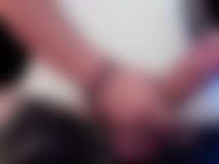Eloncoxx01's Live Sex Cam Show