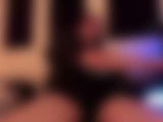 Eloncoxx01's Live Sex Cam Show