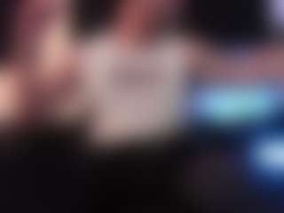 Live cam show with Eloncoxx01 - White on Soda Cam | colombia