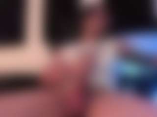 Live cam show with Eloncoxx01 - Anal Toys on CamSodaAdn