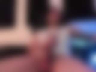 Eloncoxx01's Live Sex Cam Show