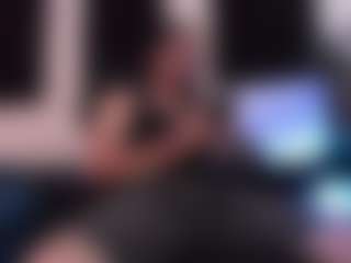 Live cam show with Eloncoxx01 - White on livesuperchat.net | colombia
