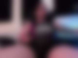 Eloncoxx01's Live Sex Cam Show