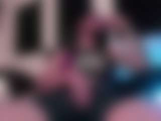 Live cam show with Eloncoxx01 - Drinking on xfollow cams