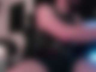 Eloncoxx01's Live Sex Cam Show