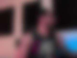 Eloncoxx01's Live Sex Cam Show