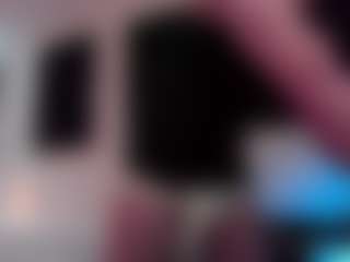 Live cam show with Eloncoxx01 - Facial on Milfs Live