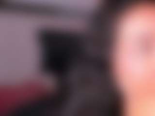 Live cam show with misssophiery - Moaning on CamSodaAdn