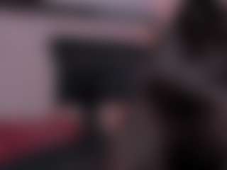 Live cam show with misssophiery - Moaning on StripNow