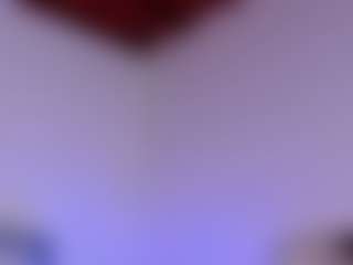 Live cam show with misssophiery - Moaning on Dare Cams