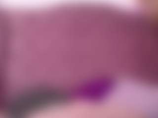Live cam show with AmaraDavis - Striptease on CamwithHer
