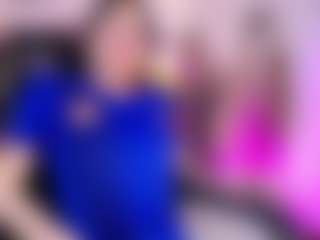 Live cam show with AmaraDavis - Student on CamClone