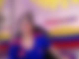 Live cam show with AmaraDavis - Glasses on Uber Horny