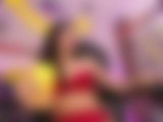 Live cam show with AmaraDavis - Glasses on Free Soda