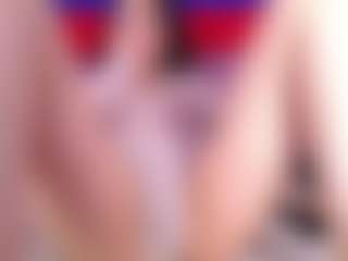 Live cam show with AmaraDavis - Student on Camsoda