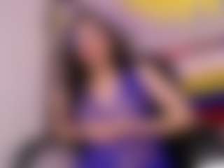 Live cam show with AmaraDavis - Student on CamSextacy
