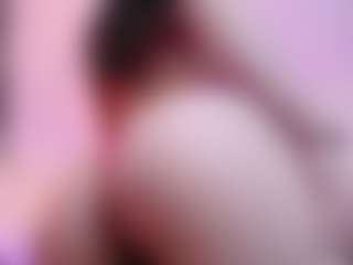 Live cam show with AmaraDavis - Butt Plug on Milfs Live