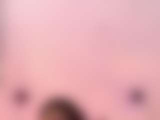 Live cam show with AmaraDavis - Student on Camsoda