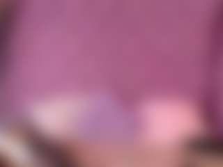 Live cam show with Amara Davis - Butt Plug on Camsoda