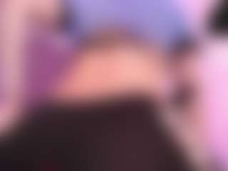 Live cam show with Amara Davis - Camel Toe on Camsoda