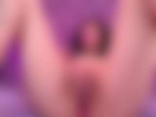 Amara Davis's Live Sex Cam Show