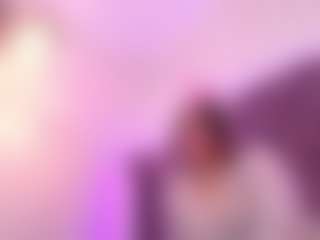 Live cam show with Amara Davis - Drinking on xblisslive.com