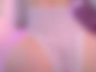 Amara Davis's Live Sex Cam Show