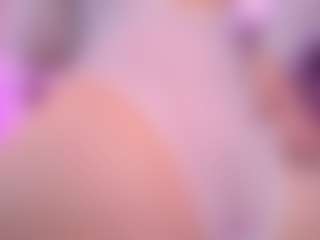 Amara Davis's Live Sex Cam Show