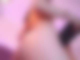 Amara Davis's Live Sex Cam Show