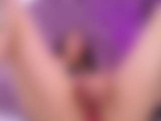 Amara Davis's Live Sex Cam Show