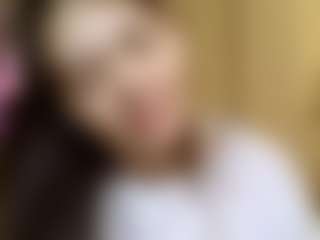 Live cam show with AyanaBetance - Show on Camsoda