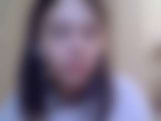 Live cam show with AyanaBetance - Glasses on Dolls Live
