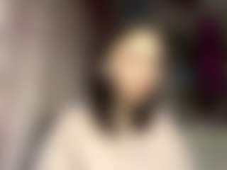 Live cam show with AyanaBetance - Cosplay on Livezox